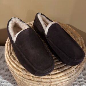 UGG Men's Black Shoe